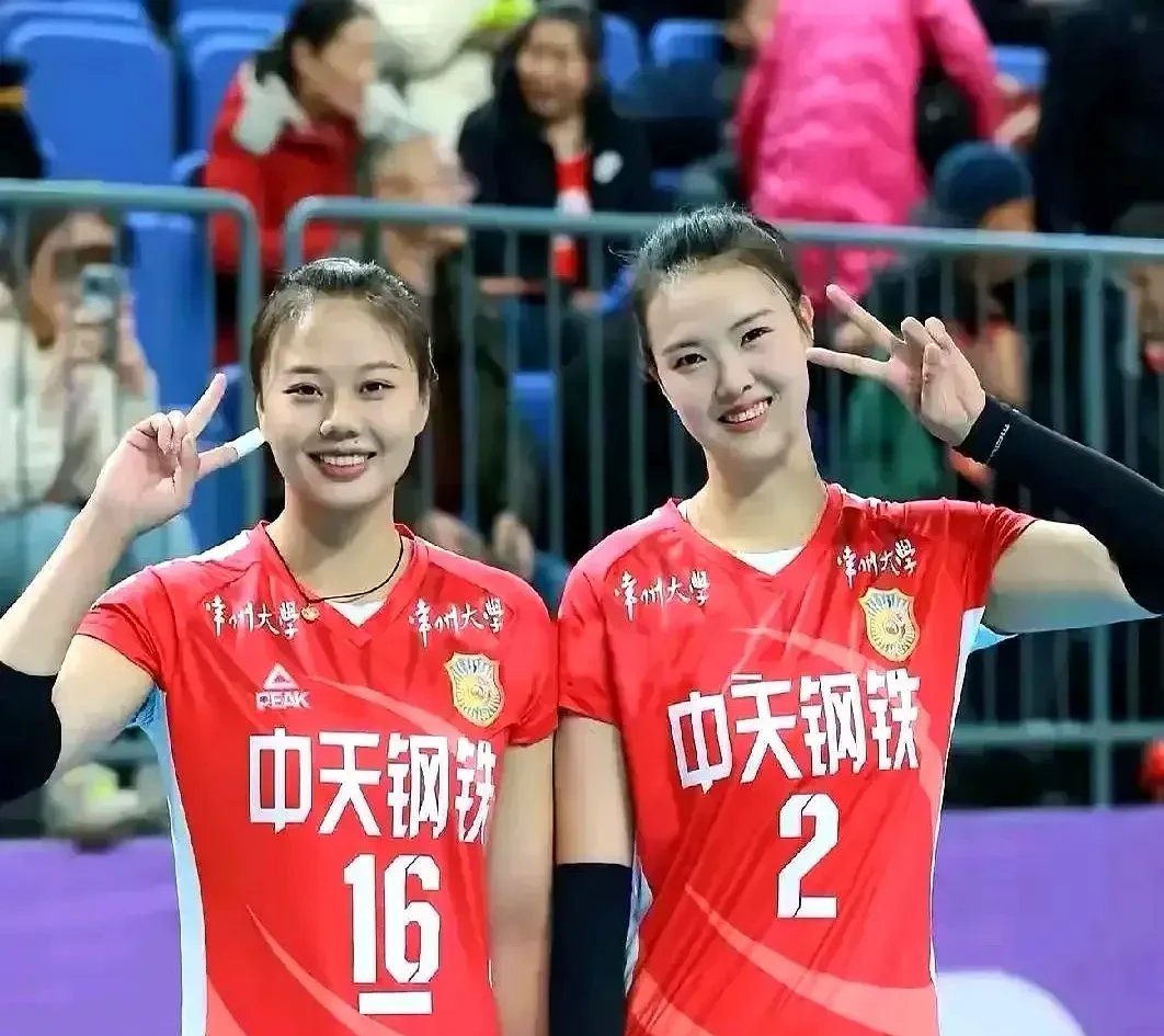 世界体育赛事：中国女子足球惊艳全球球迷